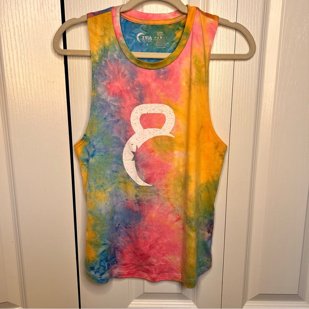 ZYIA‎ Women’s Hendrix Kettle Moon Tank Tie Dye Kettlebell Tank Size Small